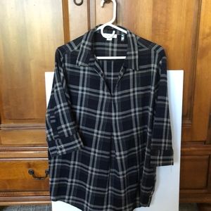 Navy, blue, and gray tunic plaid top